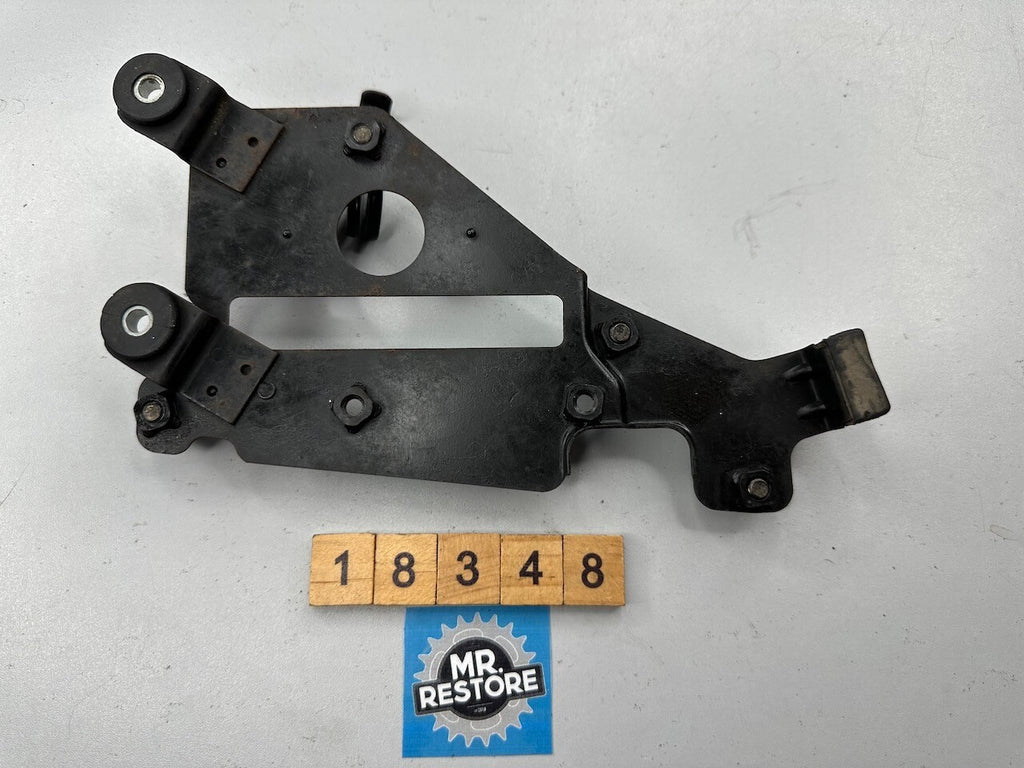Suzuki GR650 1983-84 Electronic Parts Fuse Box Holder Plate 47420-15500