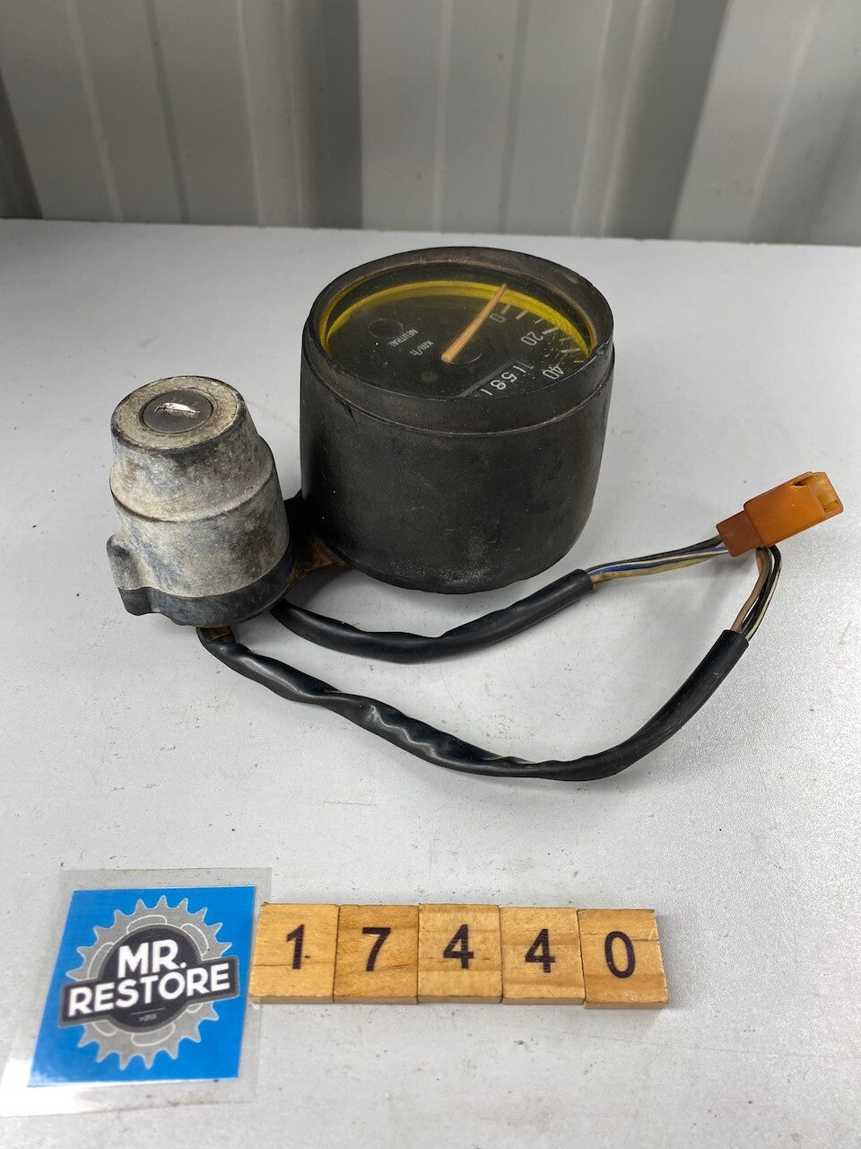 Yamaha AG200 Speedometer & Wire Loom KMH (tested)