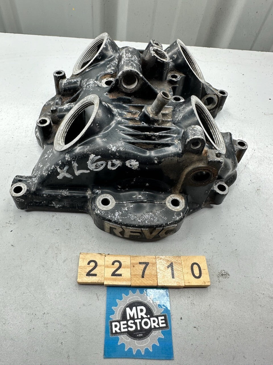 Honda XL600R Cylinder Head Rocker Cover