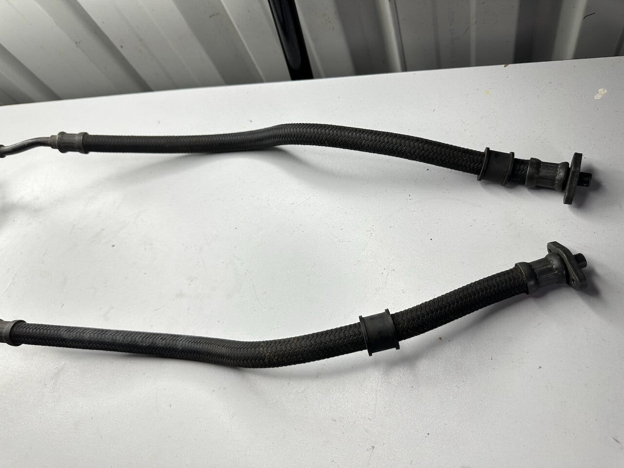 Honda VF1000 F - Oil Cooler Hose Line Pipe (pair)