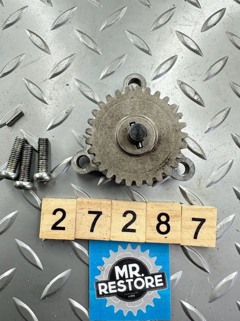 Suzuki SP370 '78-79' SP400 DR400 Oil Pump 16400-32400