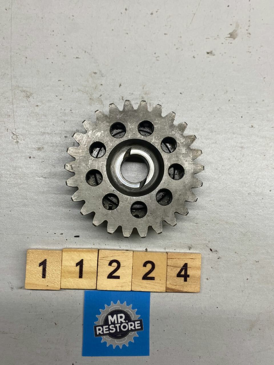 Yamaha TD TZ DS R3 R5 RD Idle Gear 278-15650