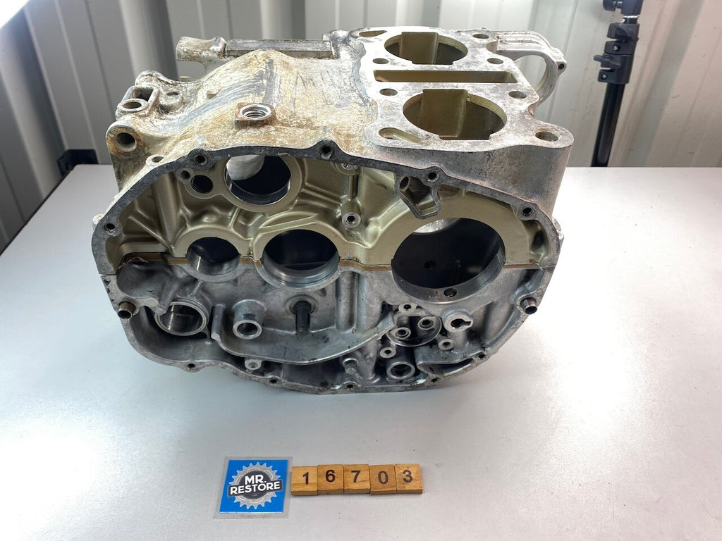 Honda CB250G Crank Cases