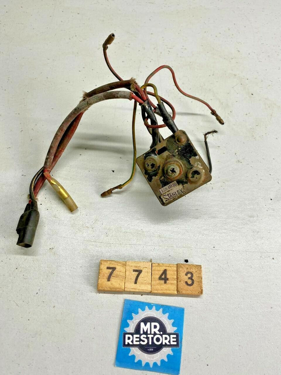 Vintage Classic Motorcycle Regulator Rectifier Stanley 15S4B20
