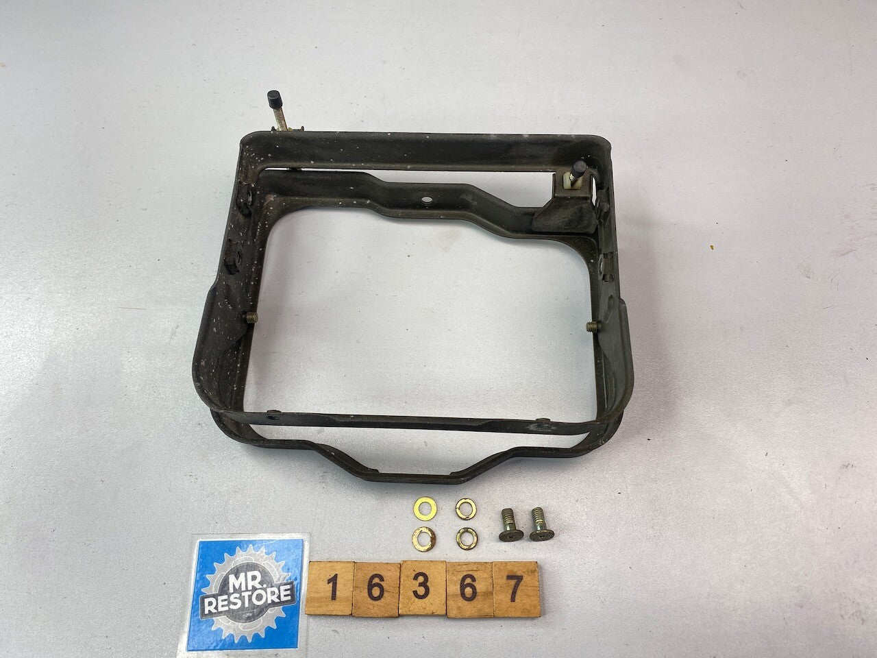 Suzuki RG250 (early model) Headlight Headlamp Frame & Screws