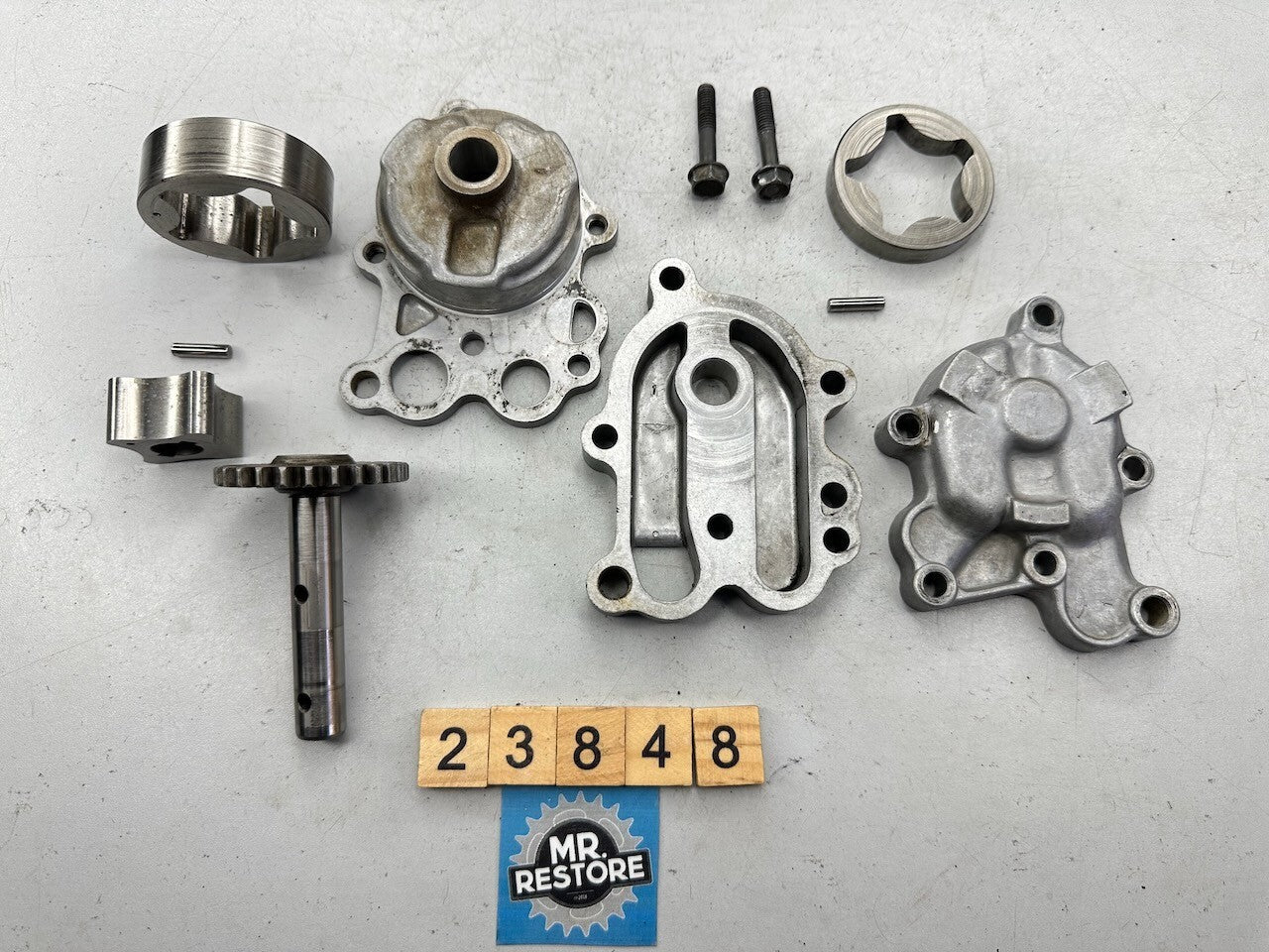 Honda CB900 Boldor CB1100 CB1000 Oil Pump 15100-438-003