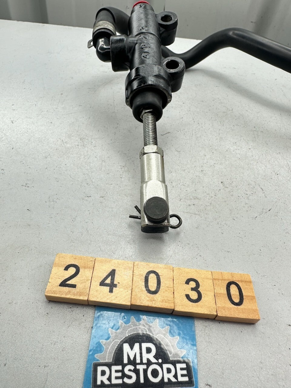 Triumph Daytona Speed Triple T300 Trident Trophy - Rear Brake Master Cylinder