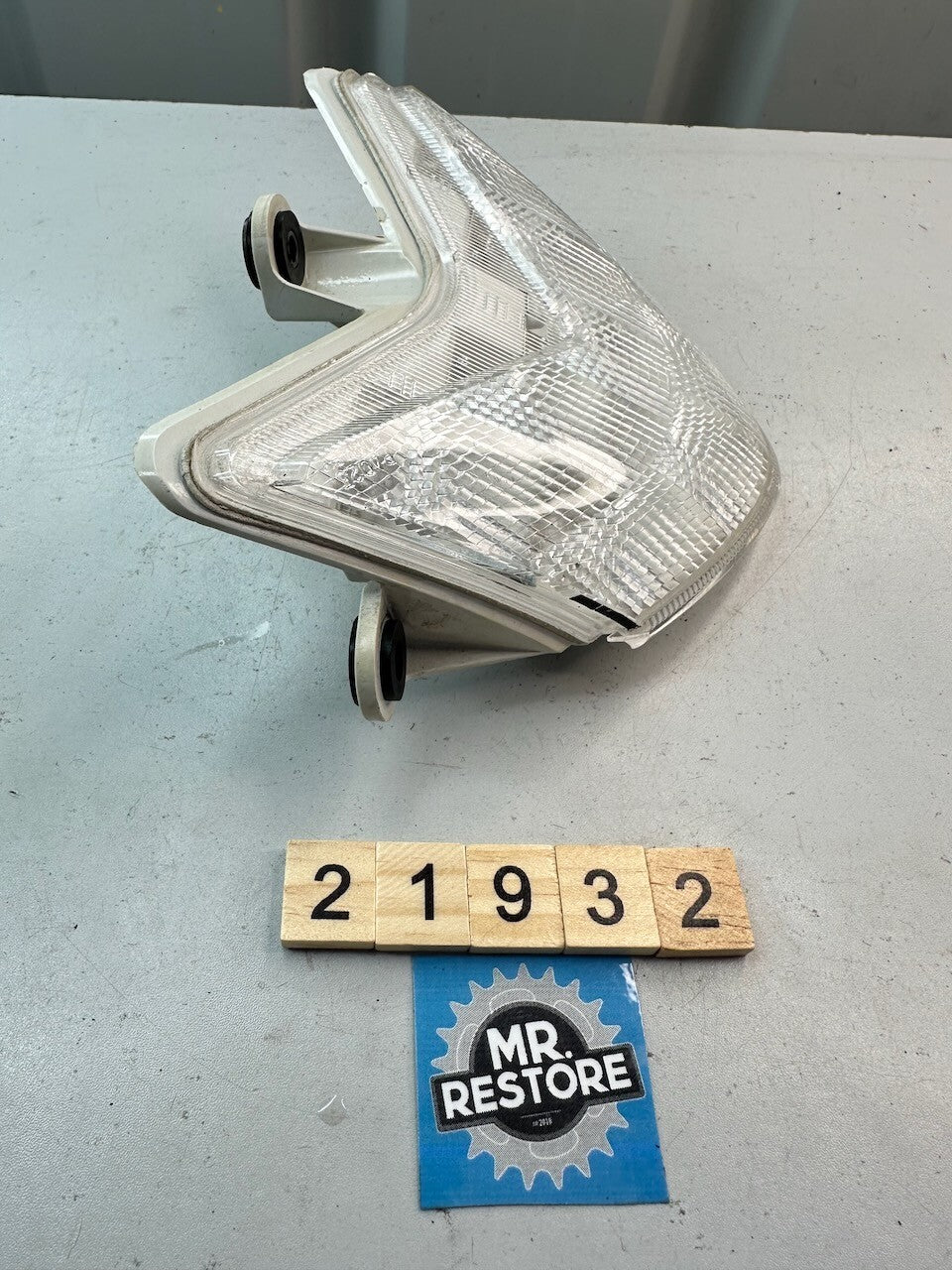 Kawasaki ZX10R OEM Taillight 23025-0003