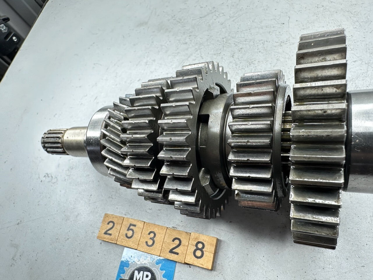 BMW R1100GS R1100R R850R R1100RS R1100RT R850RT Transmission Output Shaft & Gear