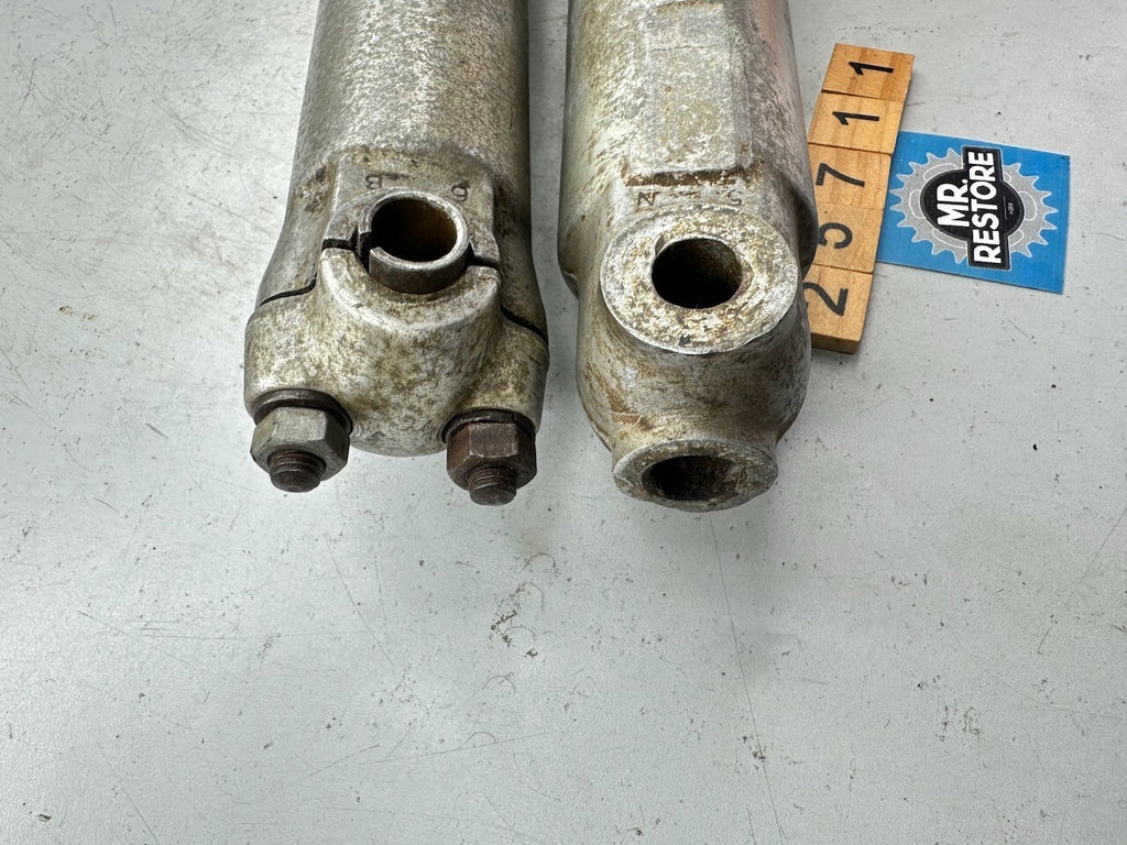 Yamaha TY250 A 1974 Pair of Forks