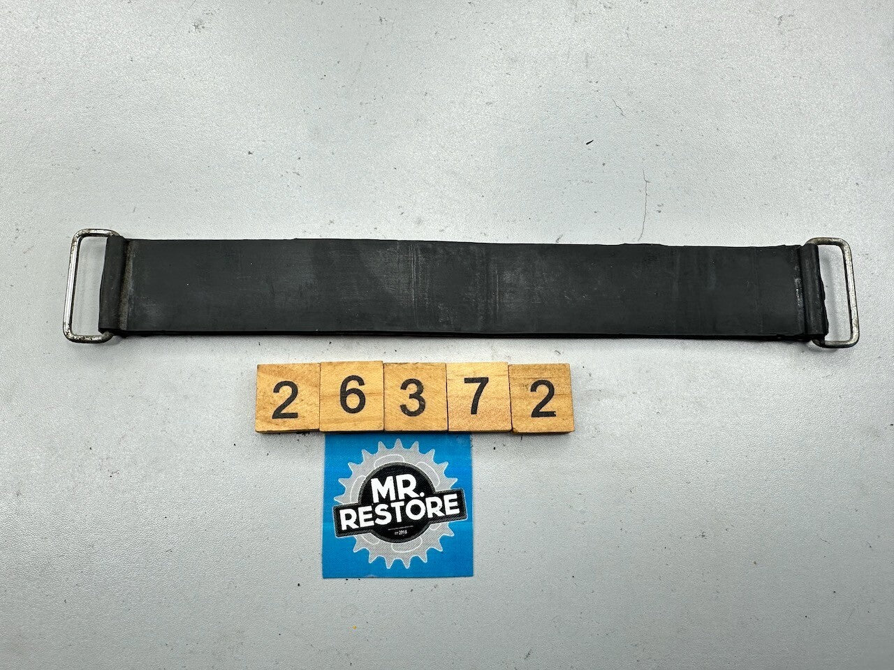 Yamaha XJR1300 AG100 Tank Fitting Band Strap 561-24173  561-24173-00