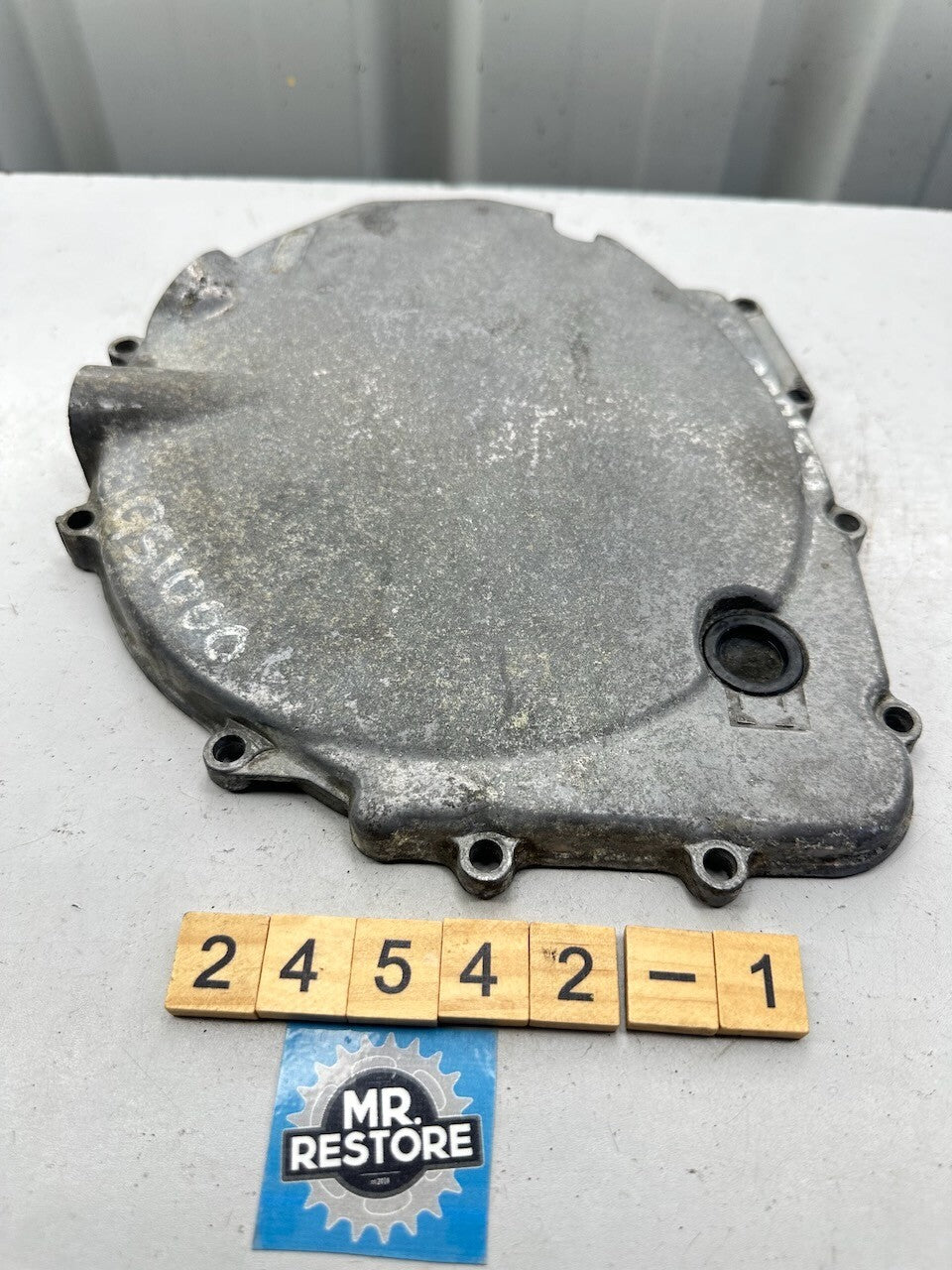 Suzuki GS1000 '78-80' Clutch Cover 11340-49000  11340-49000-000