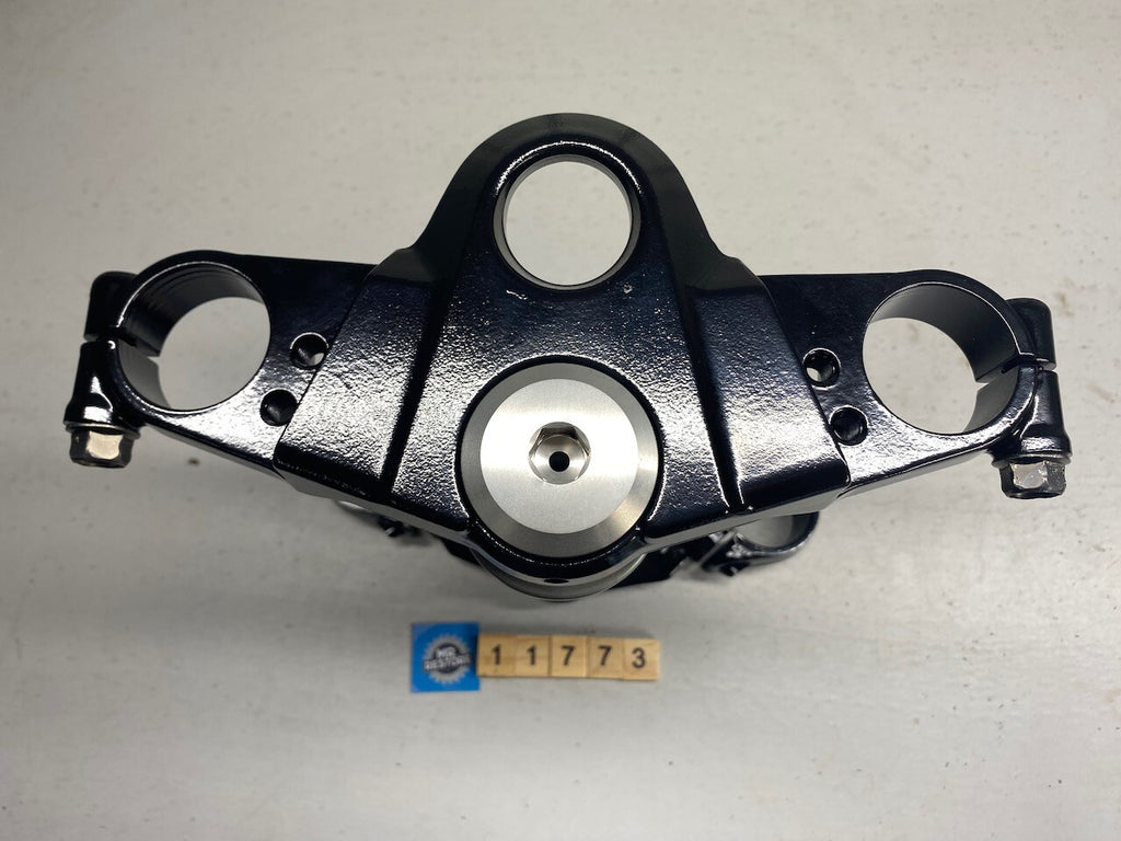 Kawasaki ZR750 Zephyr Fork Clamp Triple Tree K450A - Reconditioned