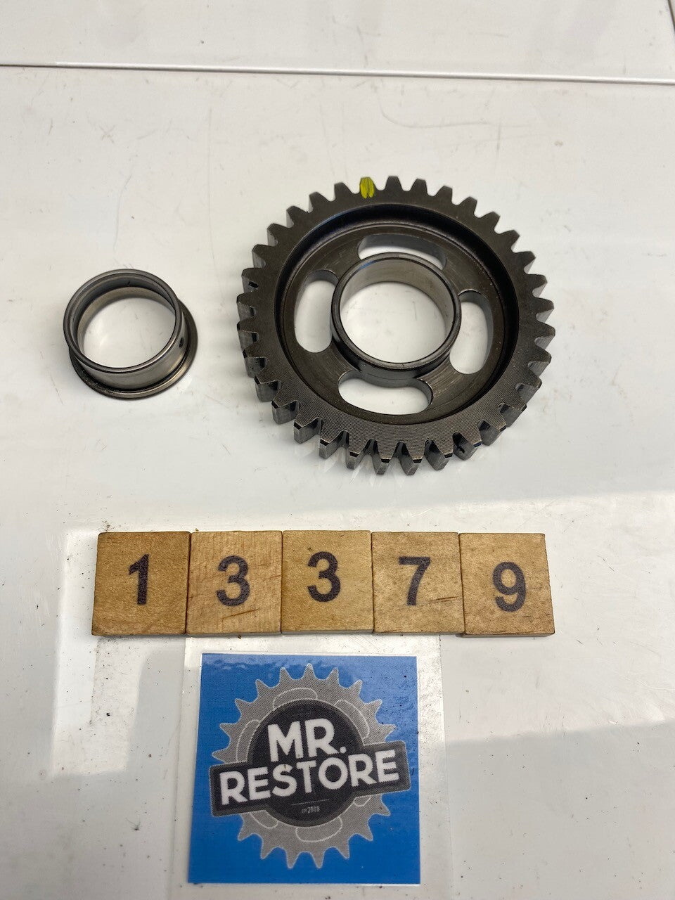 Honda XR250R XR200R XL250 Transmission Gear 33t & Collar - 23431-KK1 & 23432-KK0