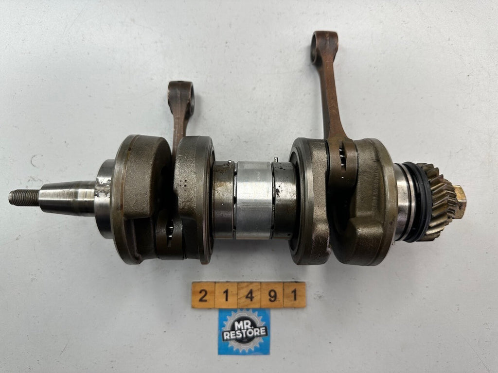 Yamaha TZR250 1KT 2MA Crankshaft Assy. & Final Drive 1KT-11400