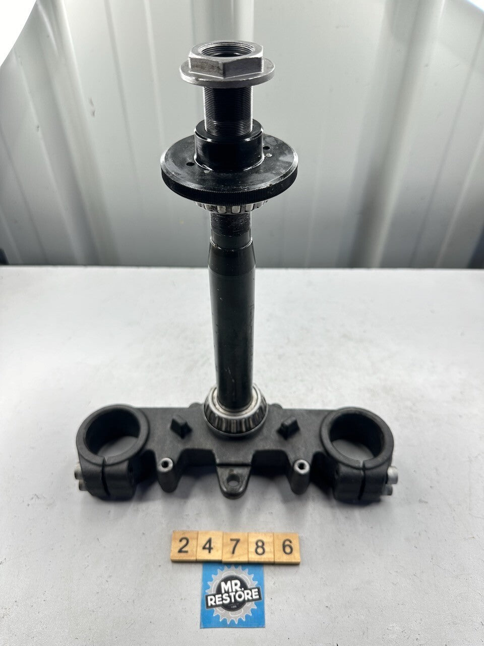 BMW G650GS 2008-16 Triple Tree Fork Lower Clamp Stem & Races etc. 31427726772