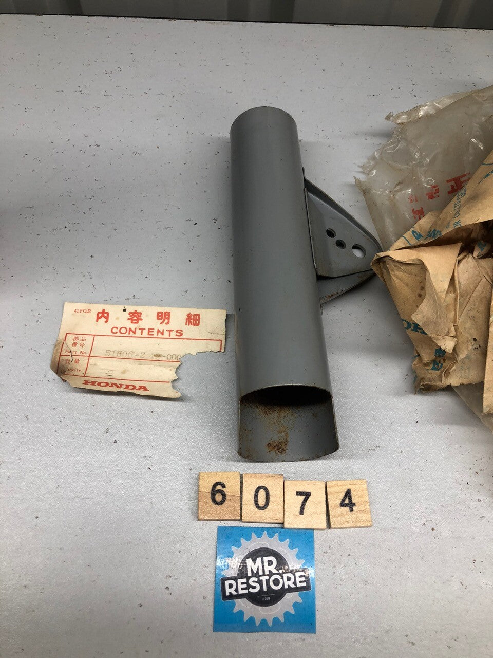 Honda CD125A L/H Headlight Holder Ear Bracket NOS 51606-242