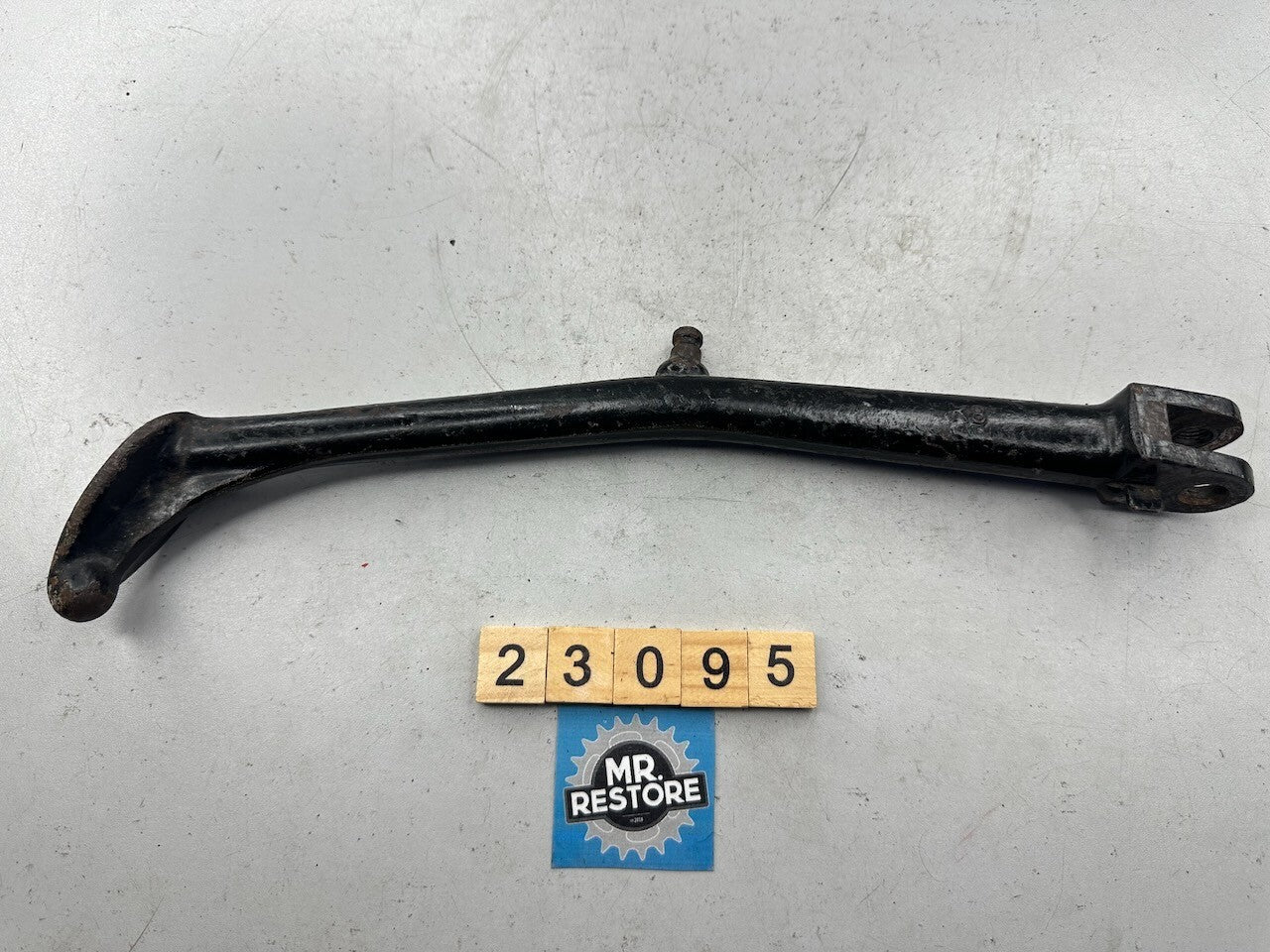 Kawasaki ZX750 GPZ750 '83-85' Side Stand 34024-1117