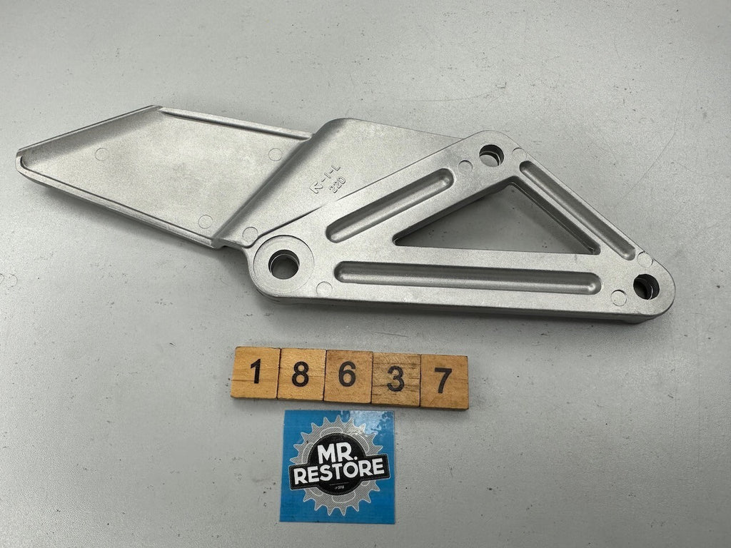 Suzuki RGV250 M/N Front Riders LH Footrest Bracket