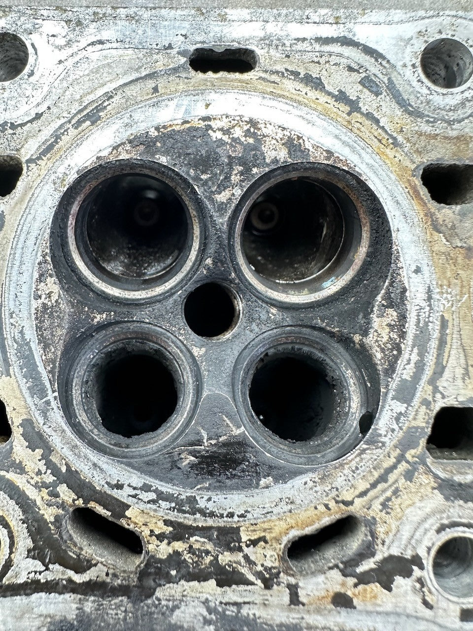 Honda CBR250R MC19 KY1 Cylinder Head