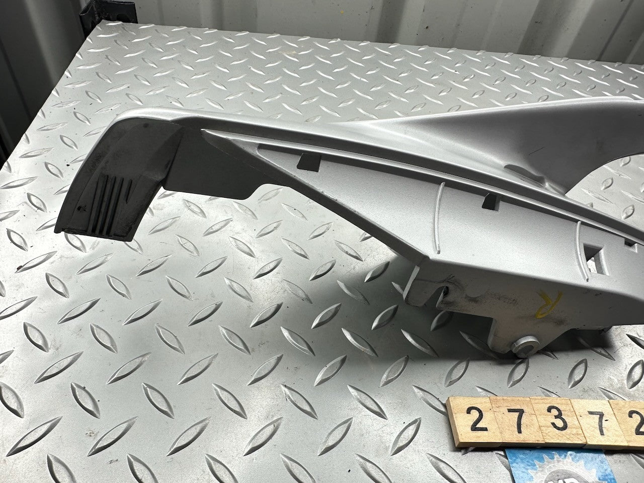 BMW F650GS '99-03' Right Passenger Handle Grip Luggage Support Rail 46542346382