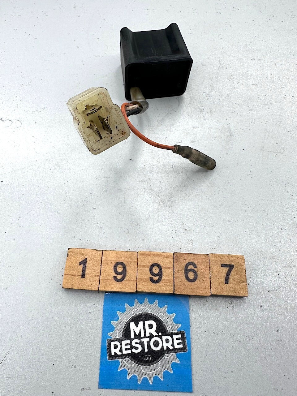 Yamaha V90 T CDI Igniter 3T5-M1