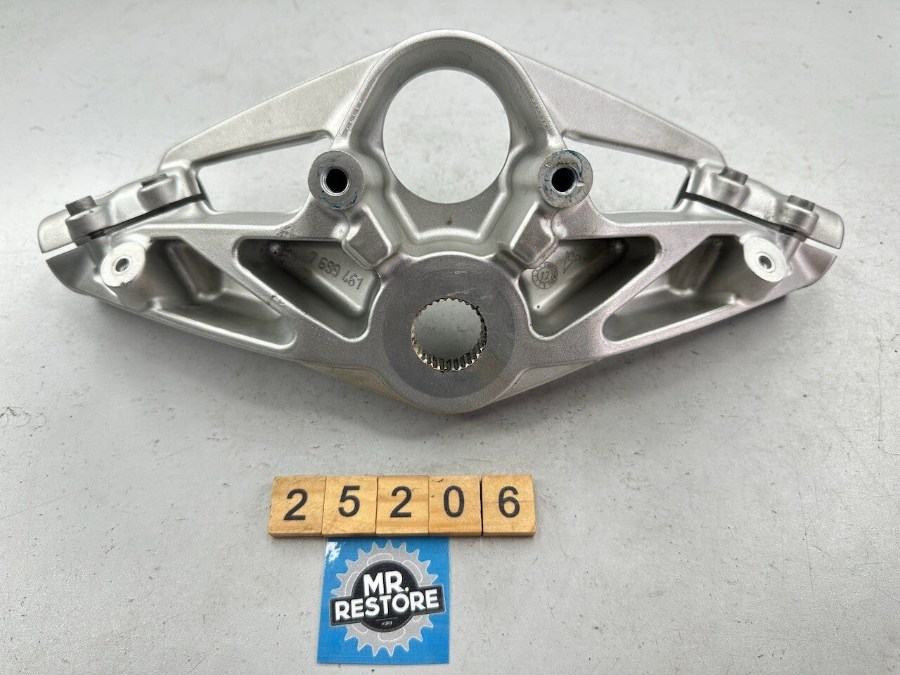 BMW K1300R K1200R Handlebar Control Arm Bridge Fork Crown 32717699461