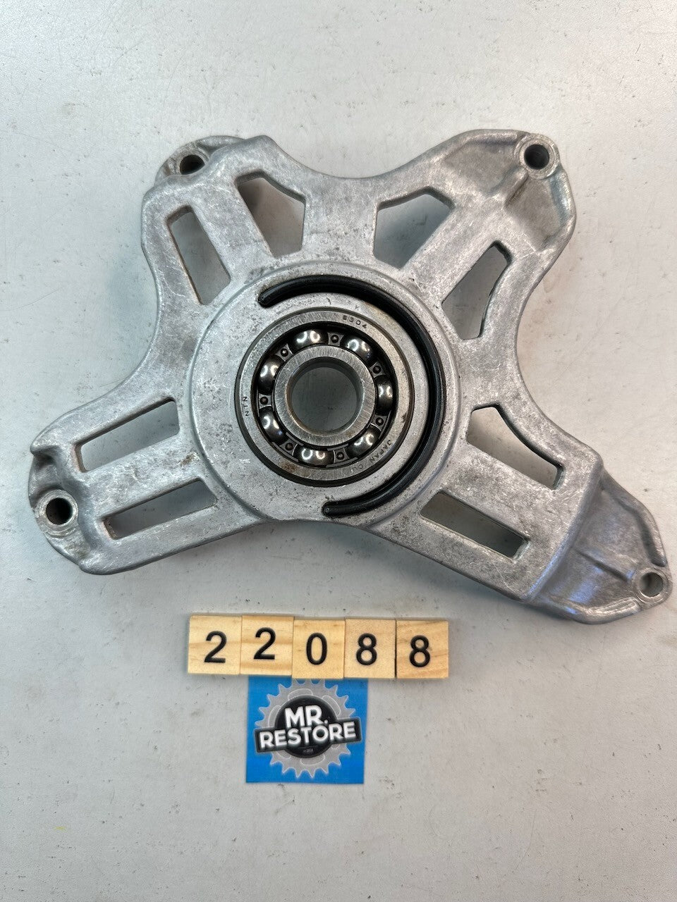 Yamaha XS750 1977-79 Clutch Bearing Housing 1J7-15442-01