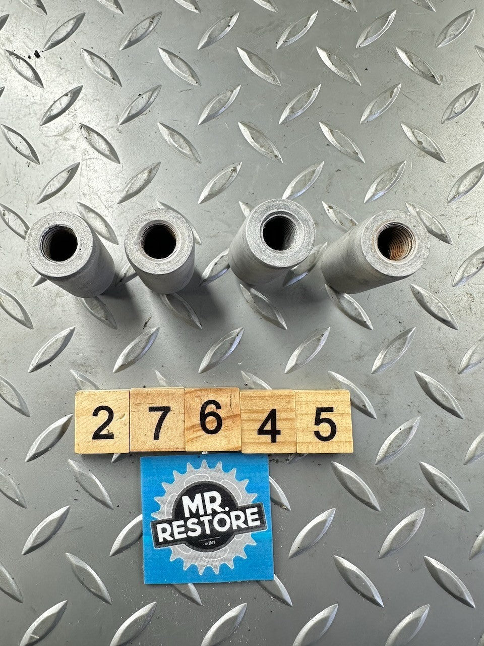 Yamaha TY250 YZ400 DT400 DT250 TT500 XT600 XT550 Cylinder Head Nut Set