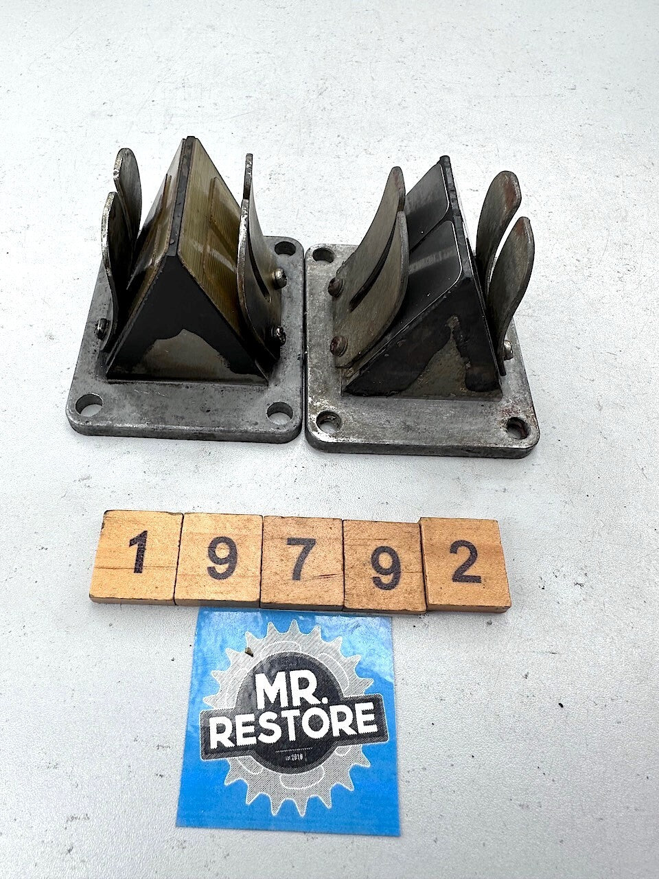 Yamaha RD250LC RD350LC RZ250 RZ350 Pair of Reed Valve Holder Assys.