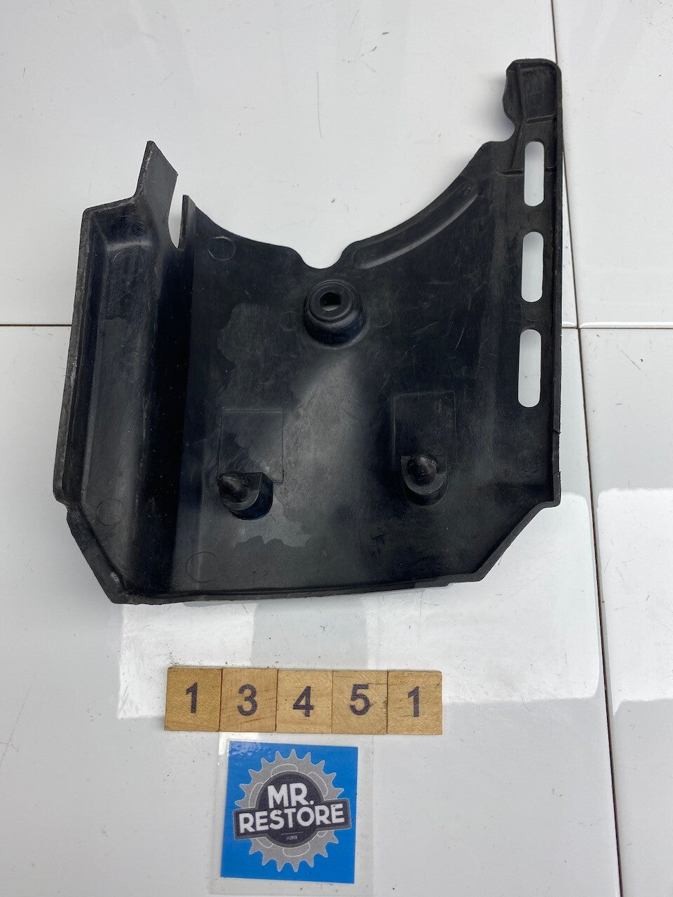 Honda VF750 Sabre V45 L/H Engine Side Water Pump Cover 11341-MB0-770