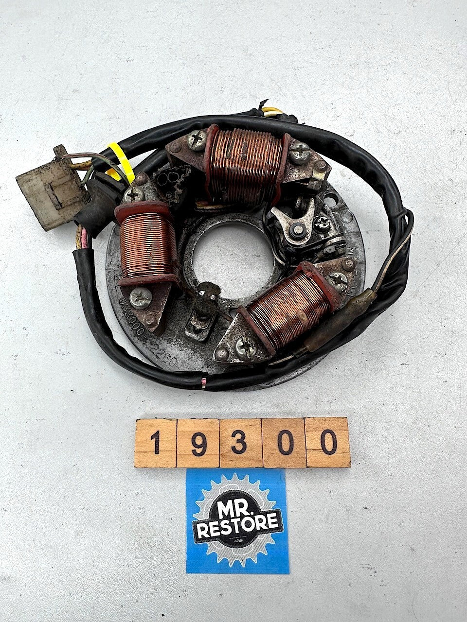 Honda MT250 Elsinore 1974-76 OEM Stator & Points 31141-358-004