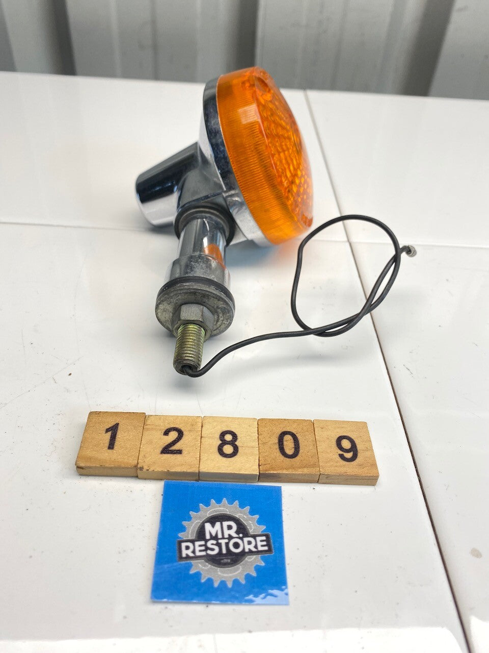 Suzuki Classic Vintage GS GN ? OEM Indicator with OEM Lens (tested) 35600-81 VGC