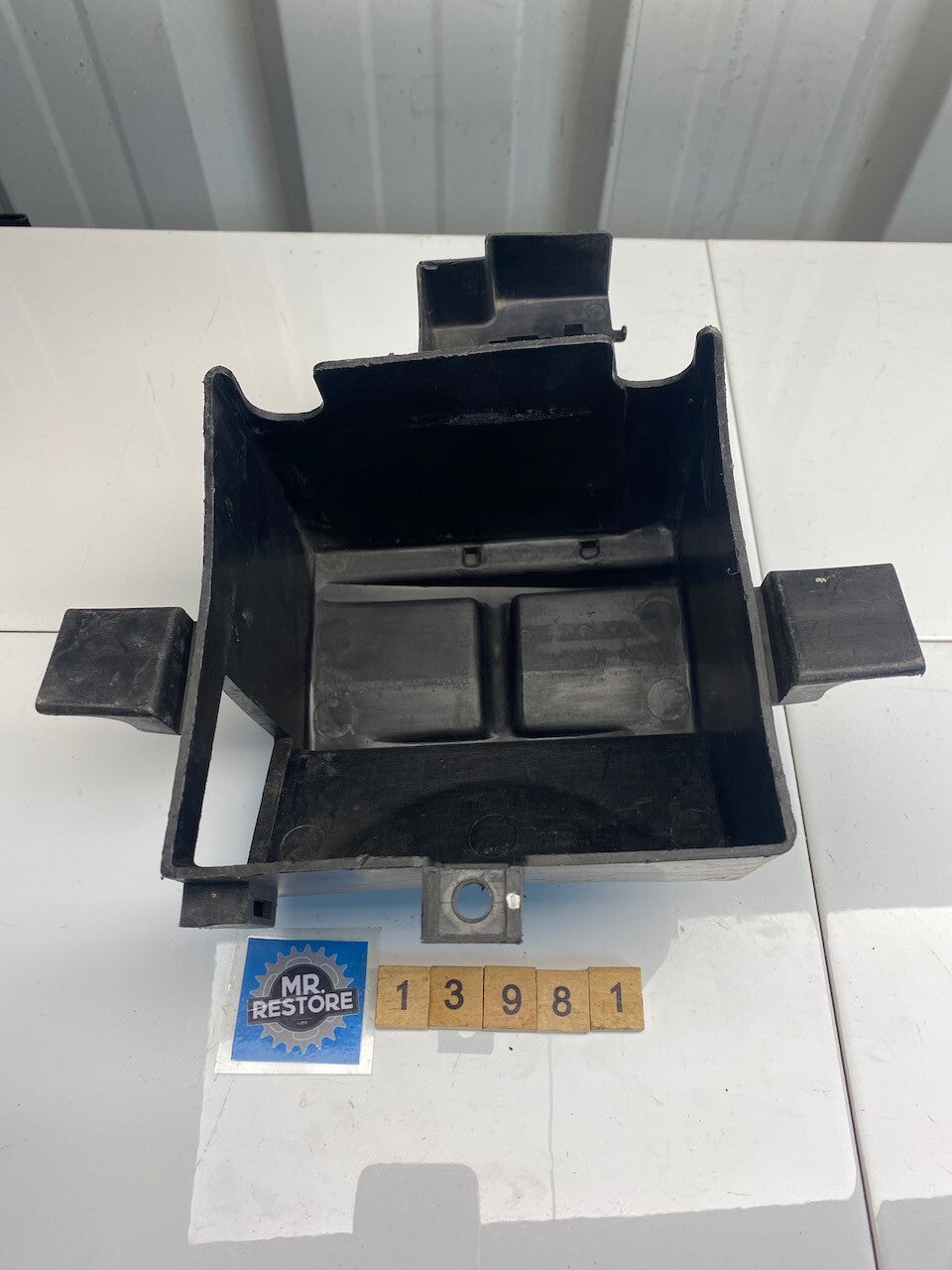 Honda CBR600F 1994-98 Battery Holder Box 50325-MAL-600