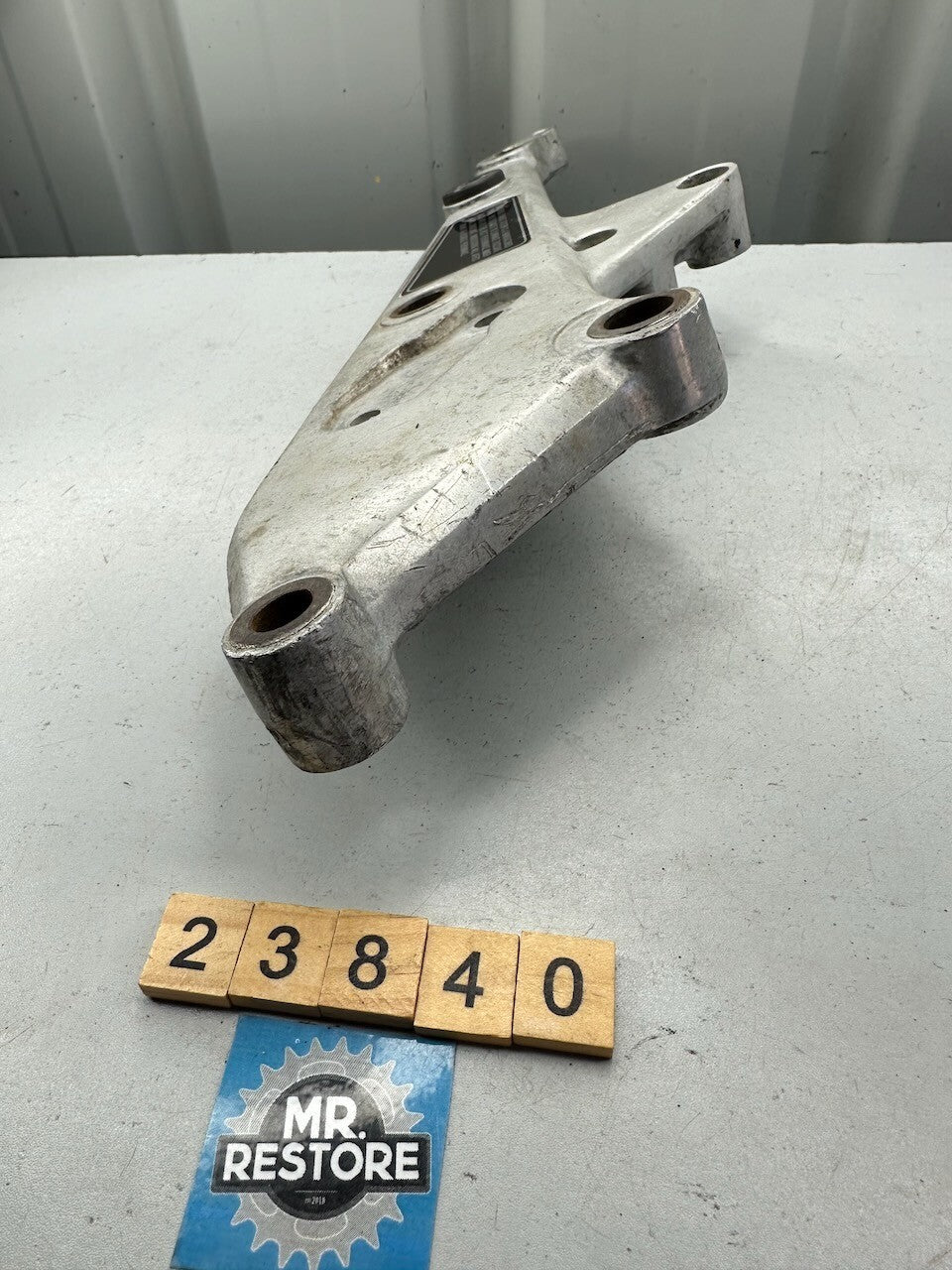 Honda CB750 '79-82' Right Footrest Peg Bracket 50640-438-611
