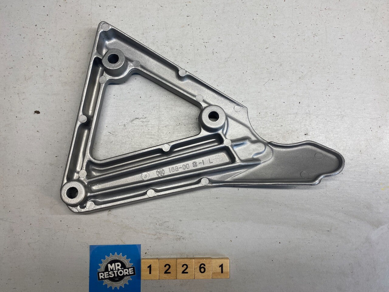 Yamaha XJ650 L Turbo L/H Foot Rest Hanger Bracket - Vapour Blasted 16G-27442