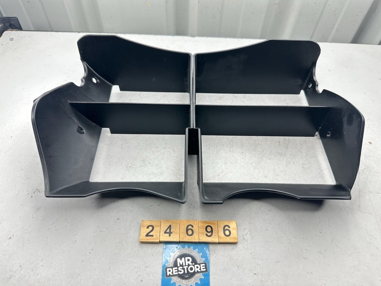 BMW G650GS F650GS Pair of Radiator Air Duct Vents 17112343554  17112343553