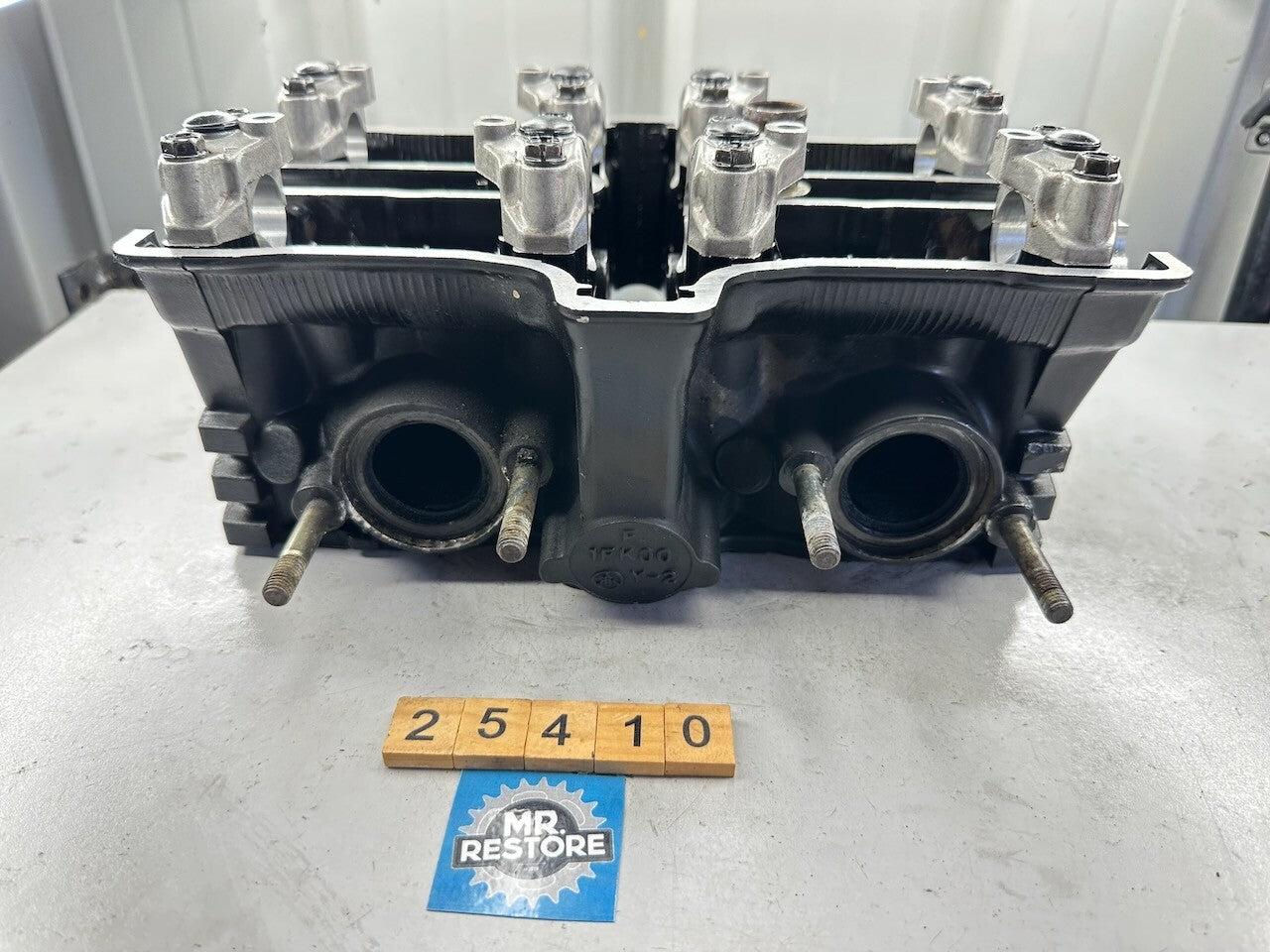 Yamaha V-Max 1200 VMX12 '85-86' Cylinder Head Front (Fully Functional) 1FK-11120