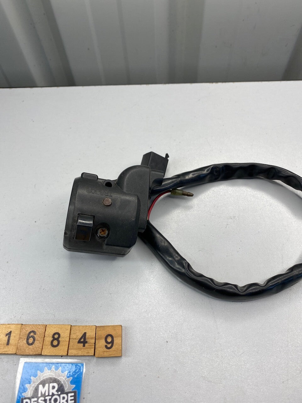 Kawasaki KR250 L/H Handlebar Switch 