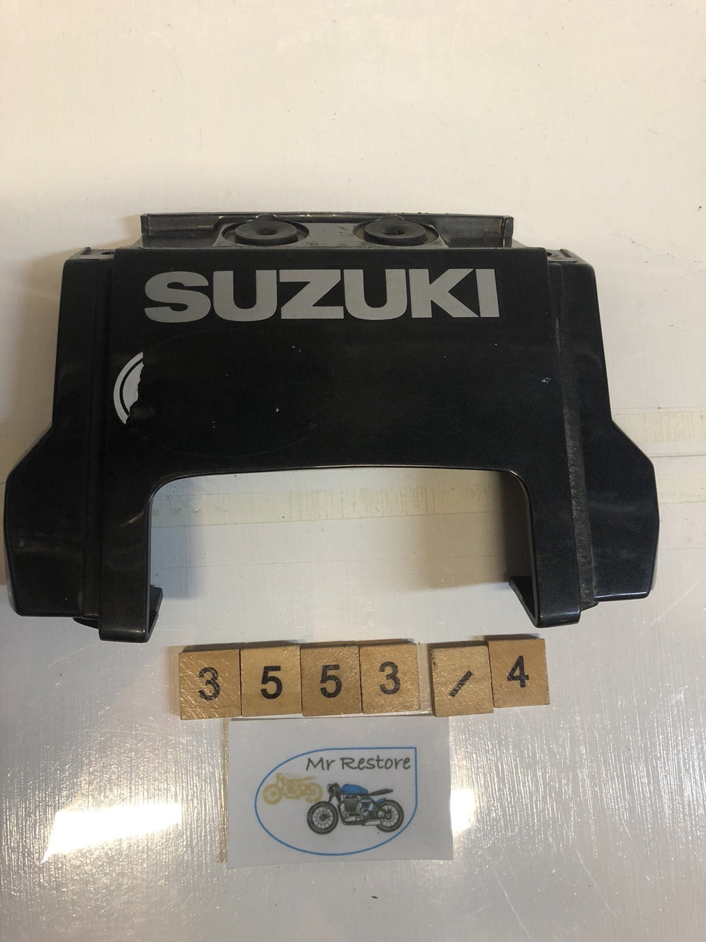 Suzuki RGV250 K REAR TAIL LIGHT COVER COWL 47311-12C0 OEM Genuine (5 available)