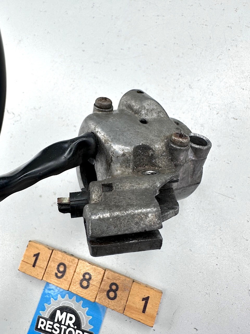 Yamaha V90 T 1982 R/H Handlebar Switch