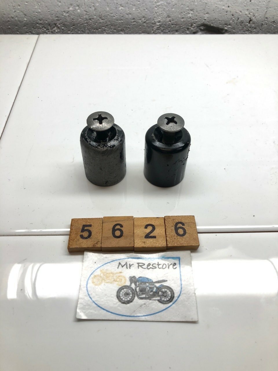 Kawasaki ZX6R ZX600 F3 1995-7 Pair of Bar End Weights With Screws OEM 13042-1069