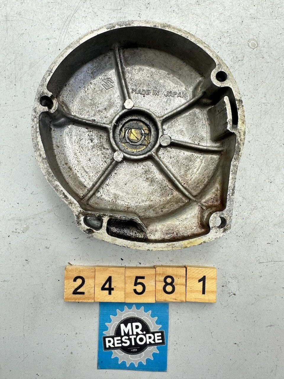 Suzuki GS650 '81-82' GS550 '79-81' GS500 '81' Contact Breaker Points Cover