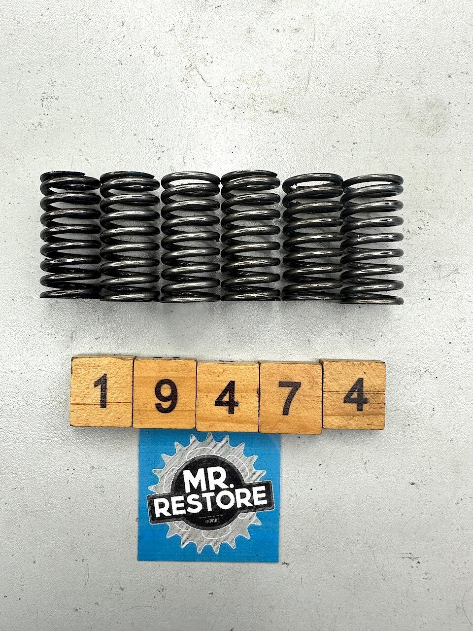 Yamaha RZ250 RZ350 RD350 RD250 YPVS DT400 DT250 Clutch Spring Set of 6