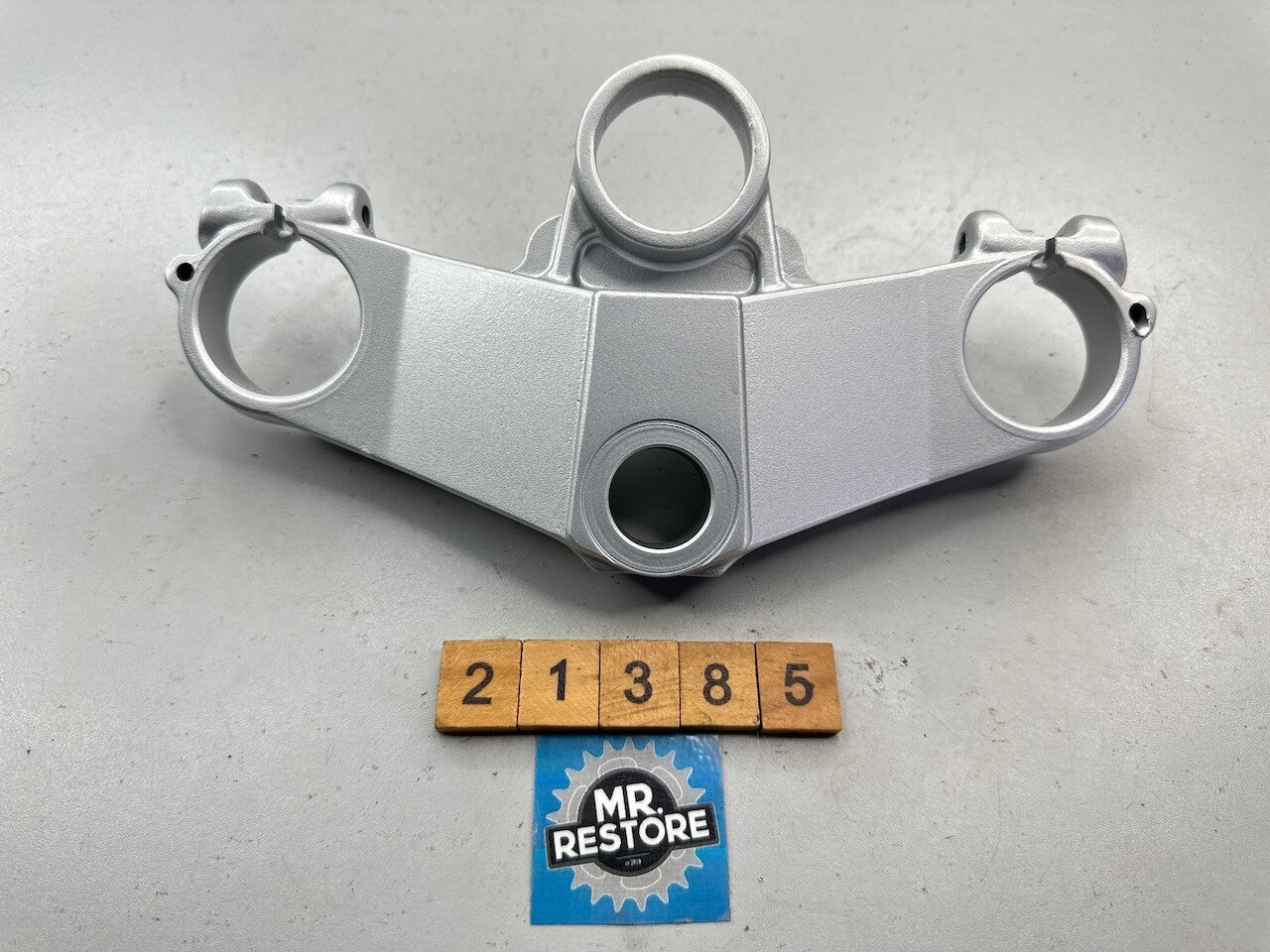 Yamaha TZR250 1986-88 1KT 2MA Triple Tree Top Clamp (for 29mm forks) (Painted)