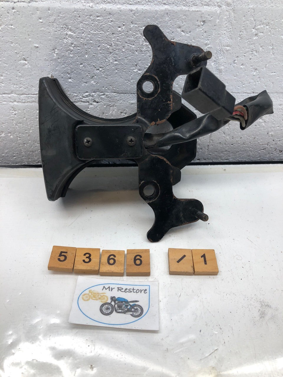 Kawasaki Z250 A Dash Lights Wire Loom & Bracket