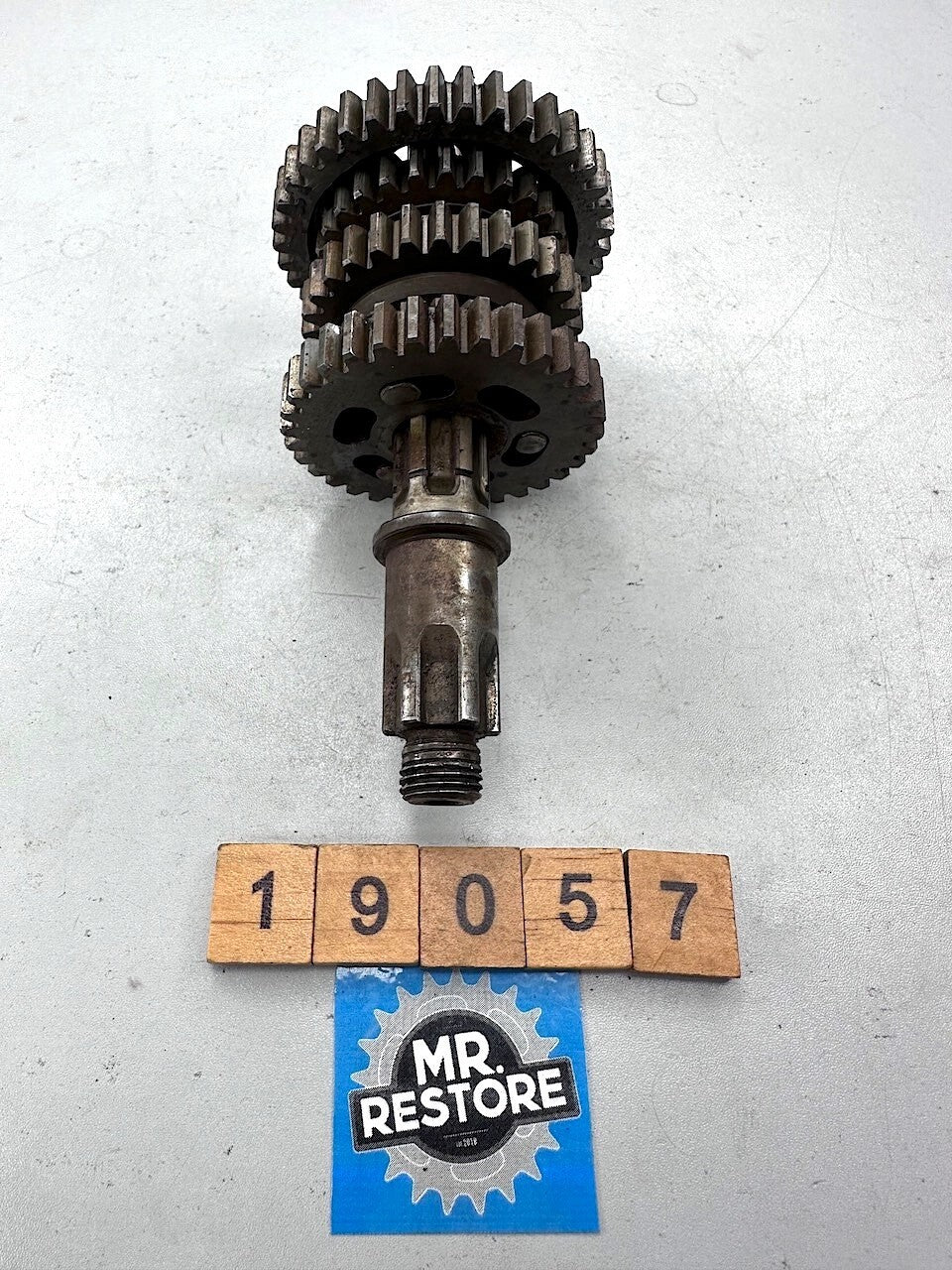 Kawasaki KX80 1979-80 Transmission Output Shaft & Gears 13128-1018