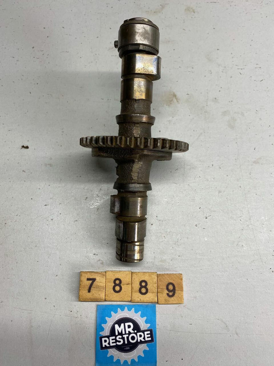 Honda CM250N Camshaft