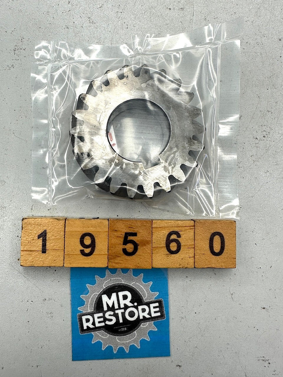Yamaha TZR250 TDR250 TDR240 R1-Z Primary Drive Gear (22T) 1KT-16111
