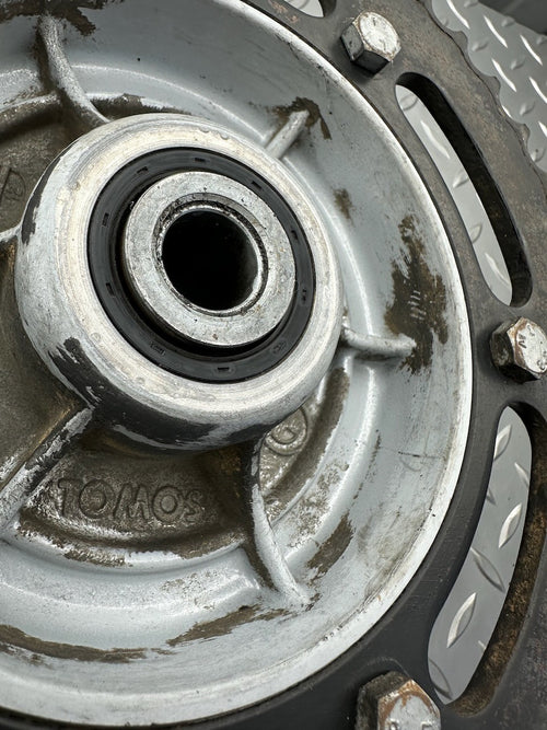 BMW F650GS '99-07' F650CS G650GS '08-15' Rear Support Sprocket Carrier Hub